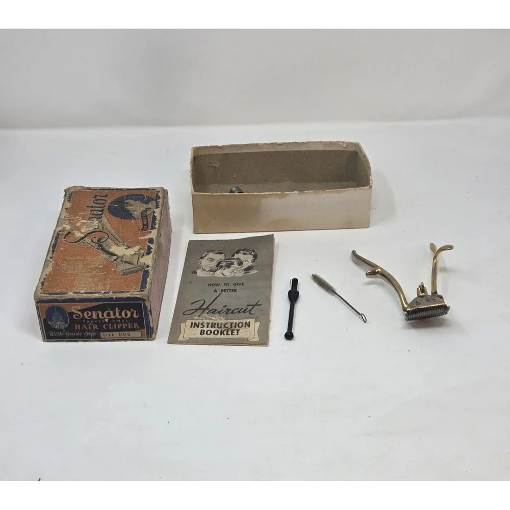Vintage (GERMANY)  Hand  Held  Manual  Hair Beard Clipper Trimmer Barber Shaver.